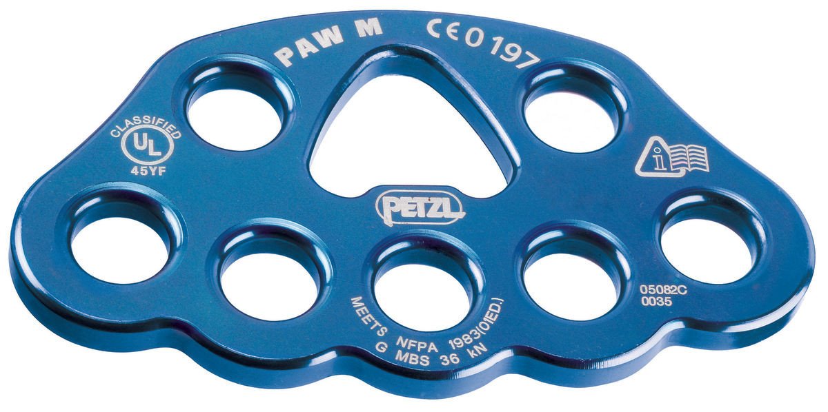 Paw Plate Rigging Plate for easily organizing the work station and creating multi-anchor systems. Medium sized plate in Aluminum. Buy now at great prices.