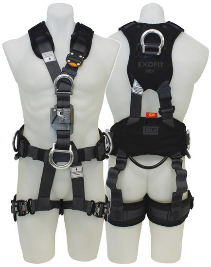 This medium size suspension harness with chest ascender has front, rear, side and abdominal Tech-Lite™ aluminium D-rings.